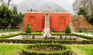 Chashme-Shahi-Garden-in-Srinagar-ch_15march-flickr